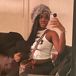 Meet your Posher, Seairra Leone aka Sea | Young, Fly Girl